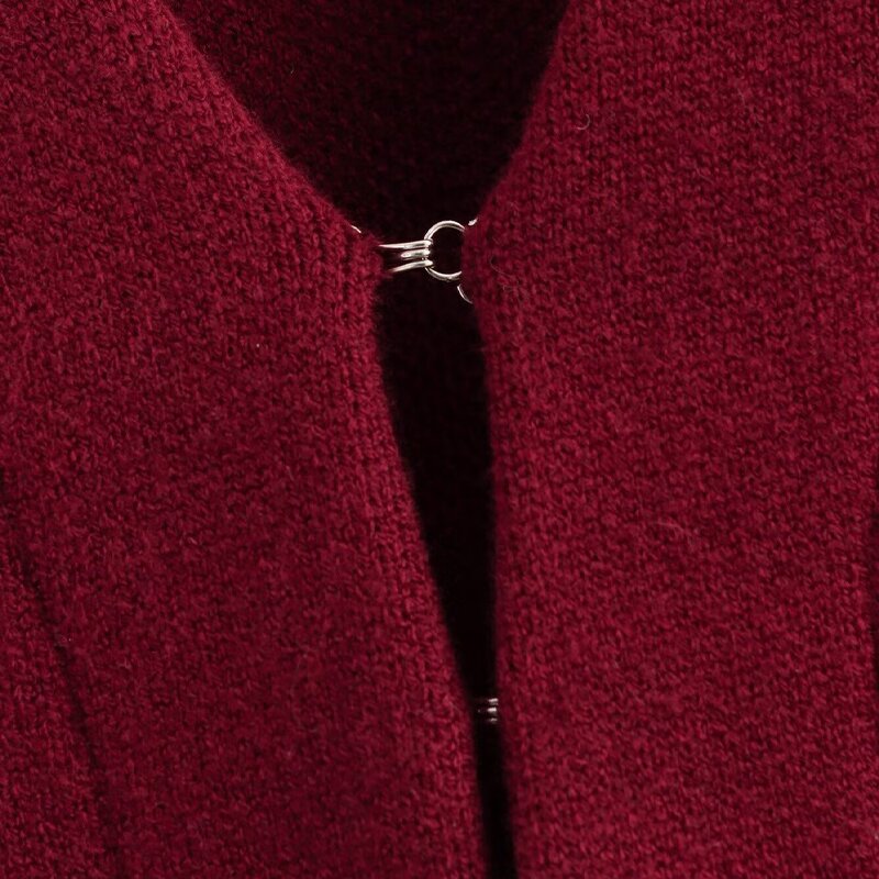 Simple Knitted Sweater Factory - OEM Custom Retro V-neck Solid Color Casual Female