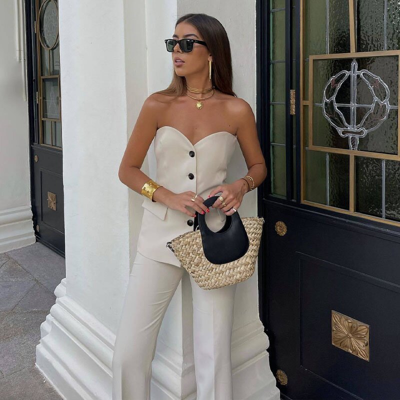 Sleeveless Button Vest Factory - OEM Custom Vintage Patch Pocket White Crop Top