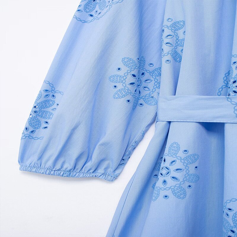 Laminated Embroidery Decorative Dress Factory - OEM Custom Poplin V-neck Mini