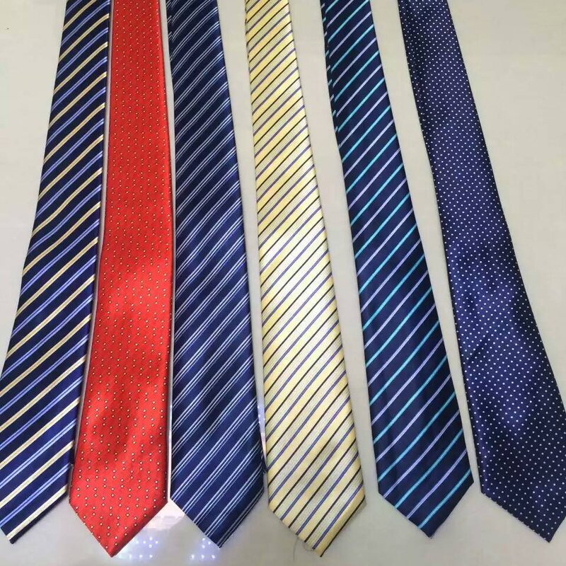 Men's Slim Skinny Neckties Factory - OEM Custom Many Solid Colors or Striped Prints Classic Style Silk