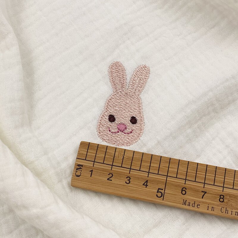 Muslin Fabric Manufacturer - Raw White Flower Animal Cotton Double Gauze Fabric