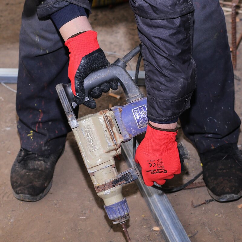 Nitrile Gloves Manufacturer - Customized 13g Polyester Waterproof Safety Gloves