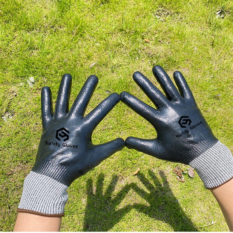 Safety Gloves Manufacturer - 10 Gauge Durable Nitrile Coated HPPE Gloves