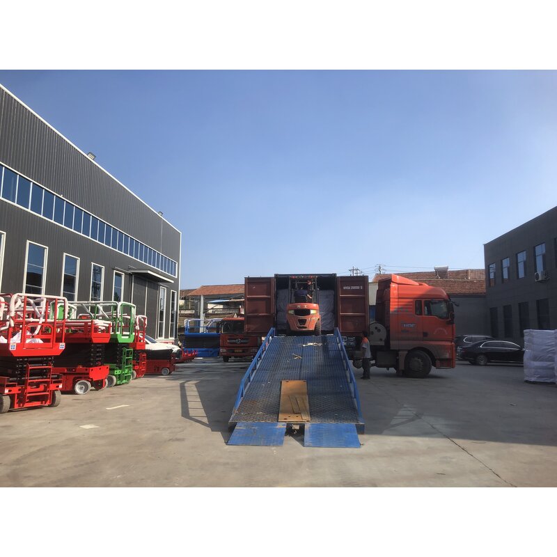 Mobile Ramp Manufacturer - Portable Forklift Container Loading Ramp