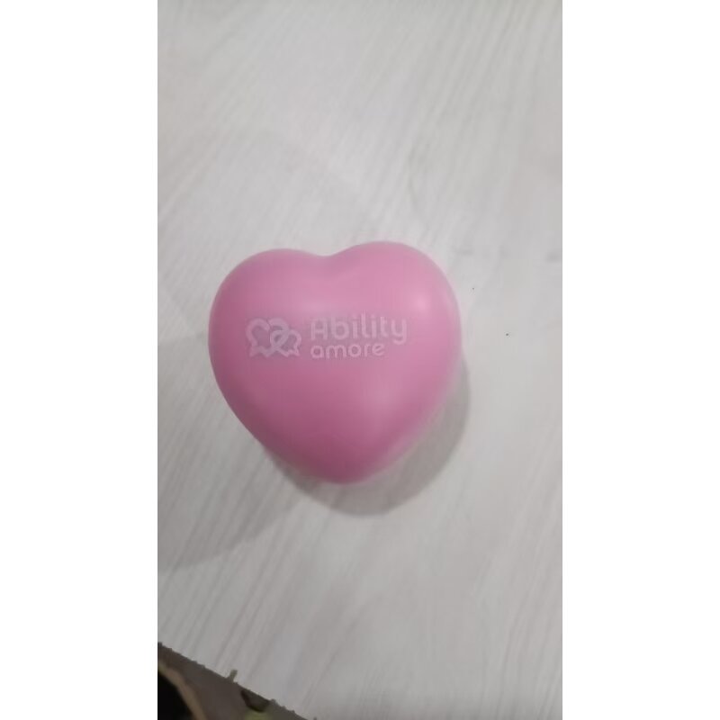 Stress Ball Factory - OEM Wholesale 6.3cm Logo Printed Squeeze Toys Pu Material Love Stress Ball