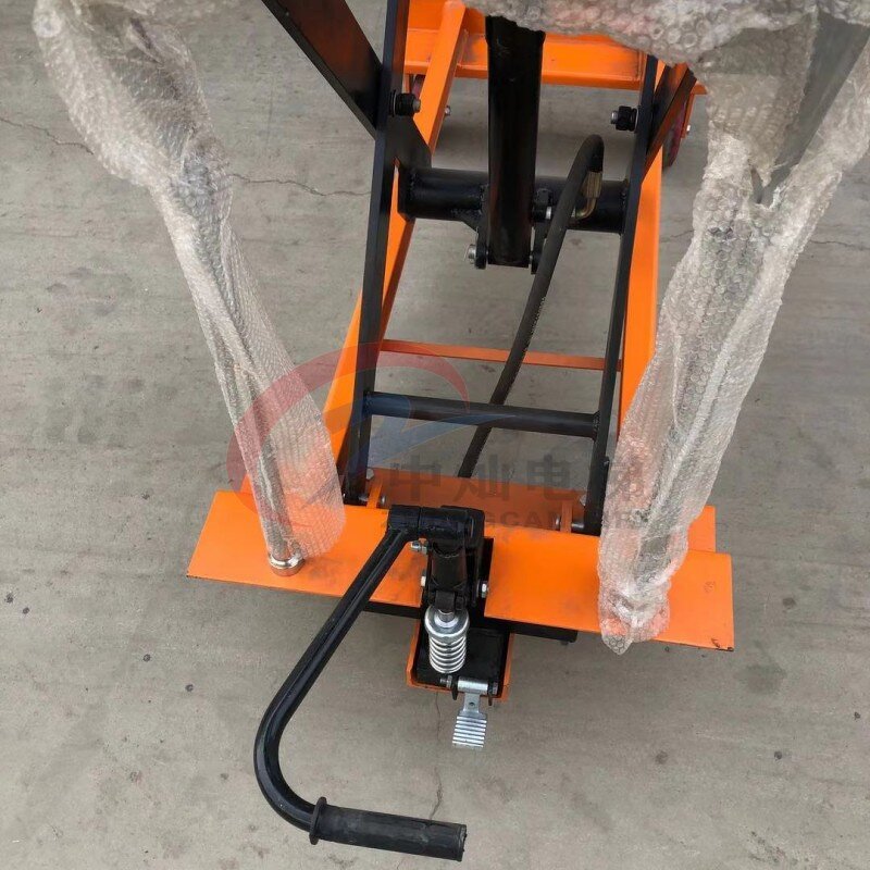 Unloading Platform Manufacturer - 2 Ton Container Mobile Lifting Platform