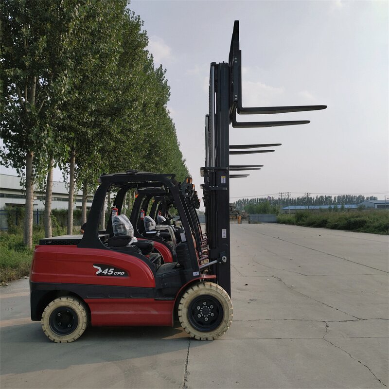 Electric Forklift Manufacturer - 2-4 Ton CE Farm Battery Four Wheel Forklift