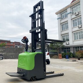 Reach Truck Manufacturer - Hot Sale 2 Ton Remote Manual Hydraulic Stacker
