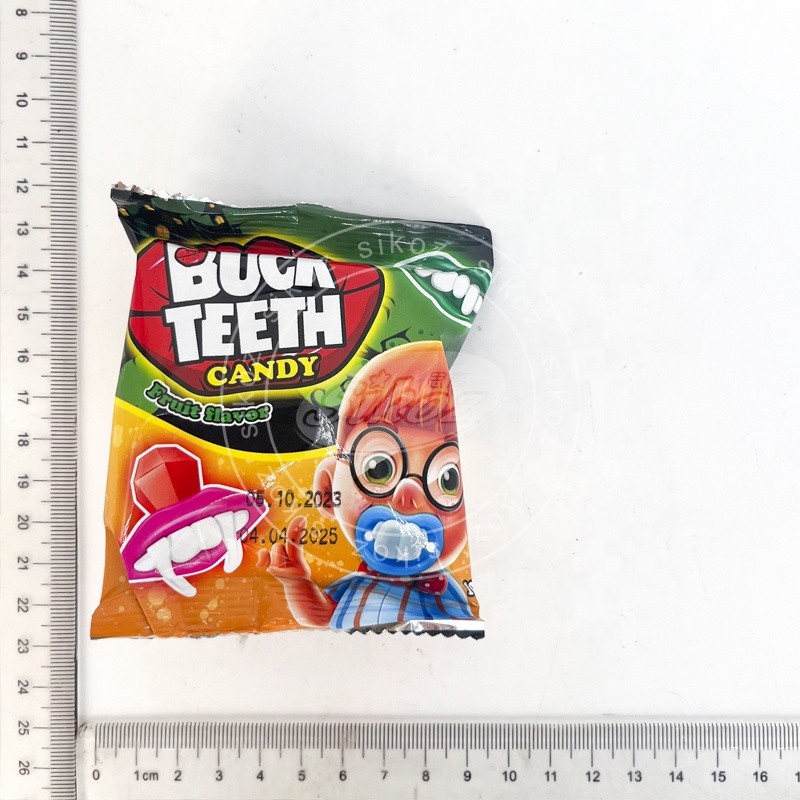 BUCK TEETH CANDY