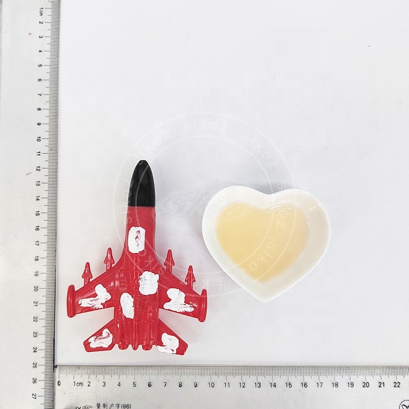 Colored Toy Airplane Fruit Spray Candy