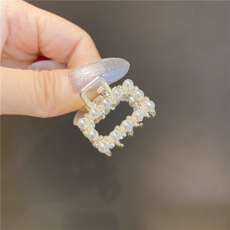 Women's Mini Hair Claw Clip Beautiful Back Head Half Hair Clip Small Bangs Headwear for Girls New Hair Accessories