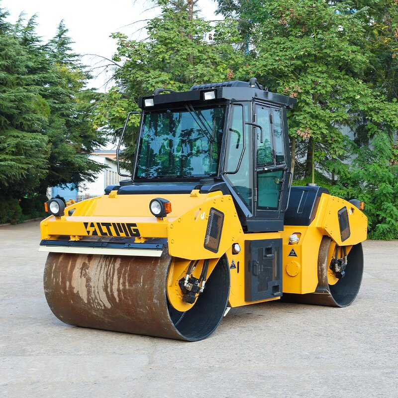Road Roller Manufacturer - LTMG 8 TON DIESEL ENGINE