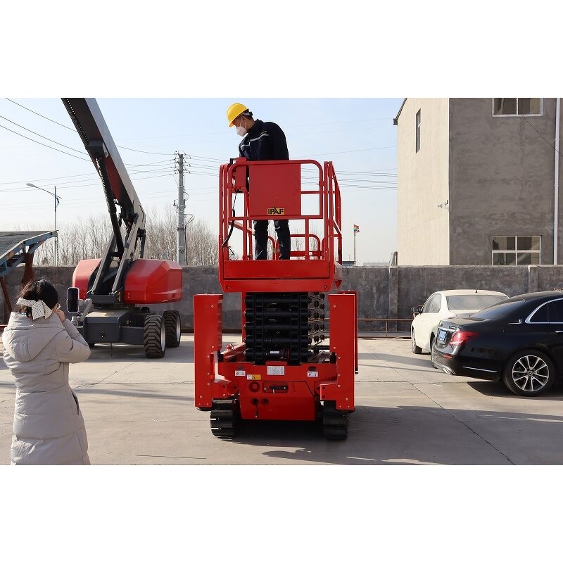 Crawler Scissor Lift Manufacturer - Outrigger Stable Elevating Work Platform