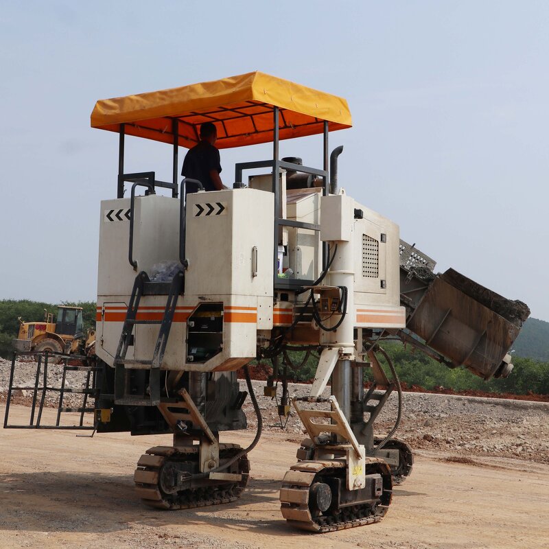 Concrete Curb Paver Manufacturer - 1.3m Small Automatic Slipform Paver