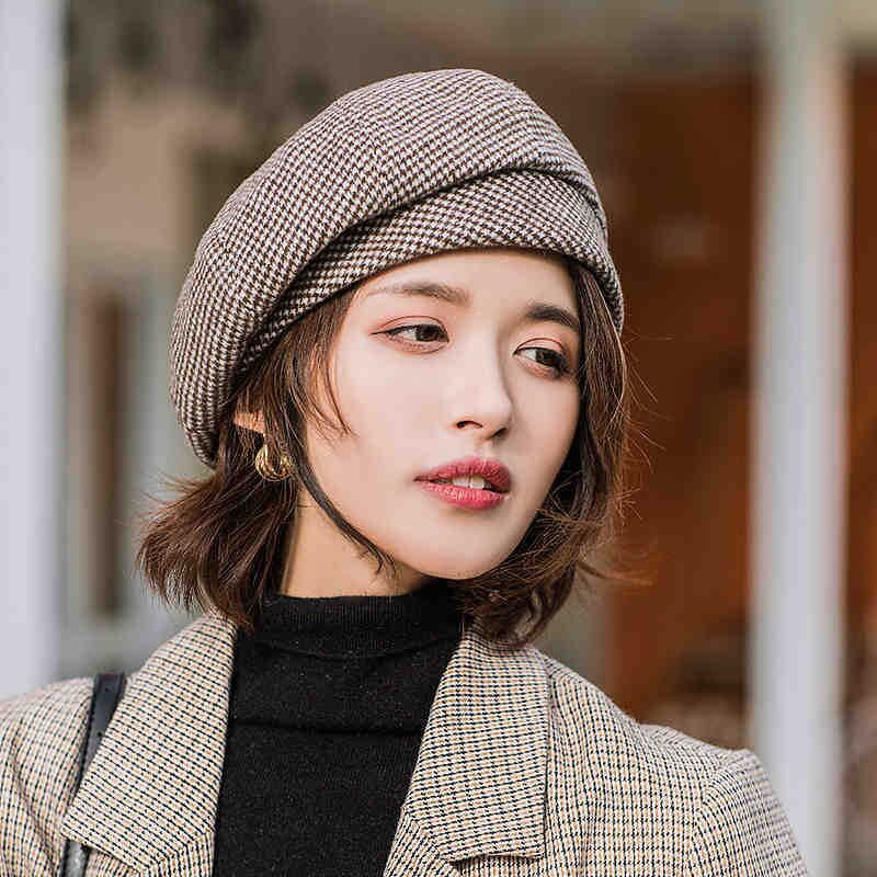 Women's Beret Manufacturer - Houndstooth Vintage Style