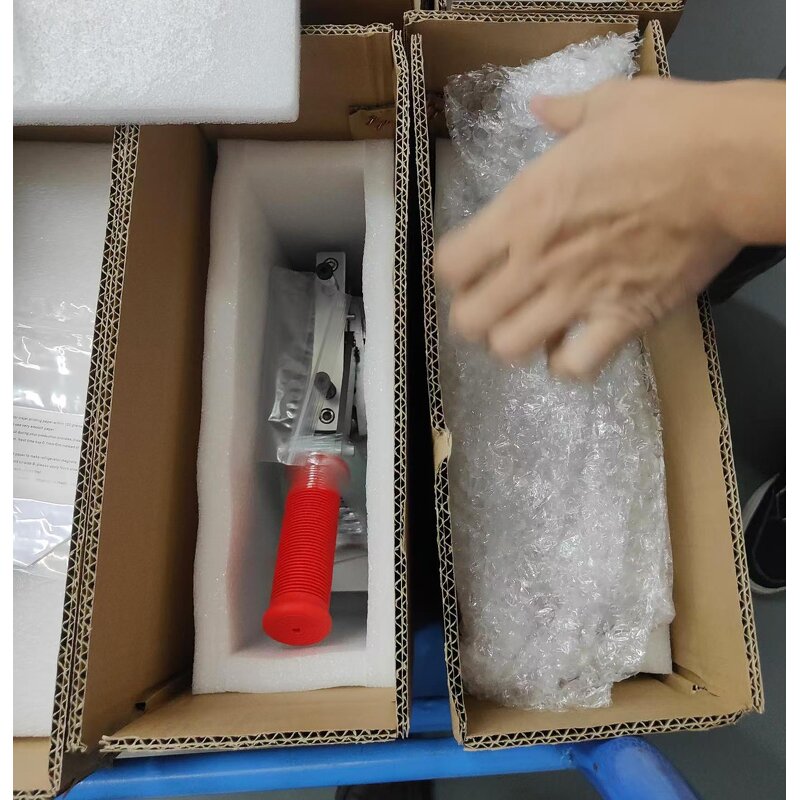 Snap Magnet Press Machine Manufacturer - 63.5x63.5mm