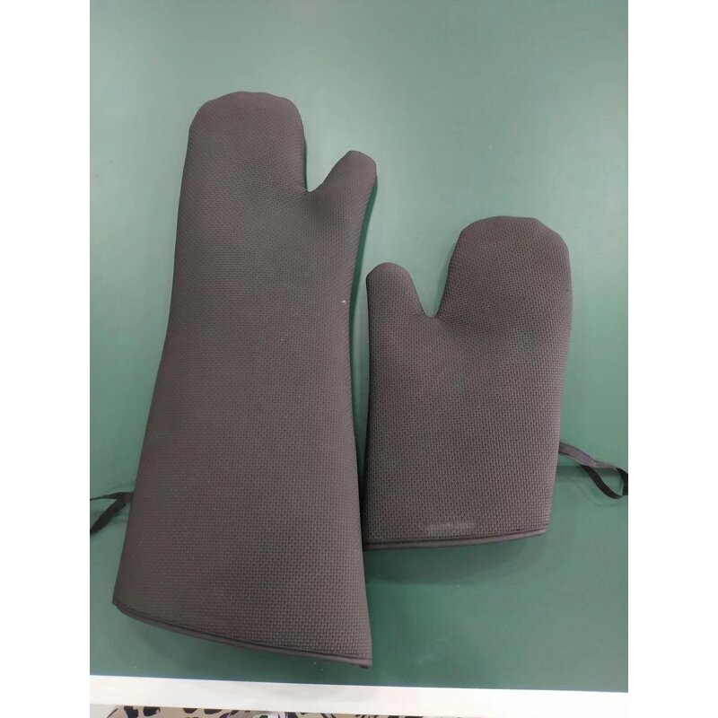 Silicone Oven Mitts Manufacturer - Custom Logo Printed