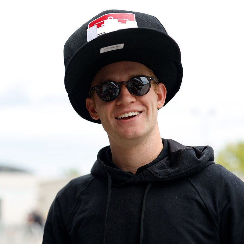 Giant Cap Manufacturer - 100% Polyester Custom Embroidery Patch 3D Logo Big Size