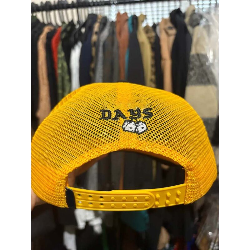 Mesh Trucker Hat Factory - 2 Tone Screen Printed Logo 5 Panel Embroidery Polyester