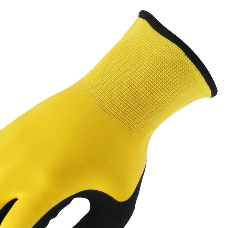 Winter Touchscreen Gloves Manufacturer - MaxiPact Customer Logo