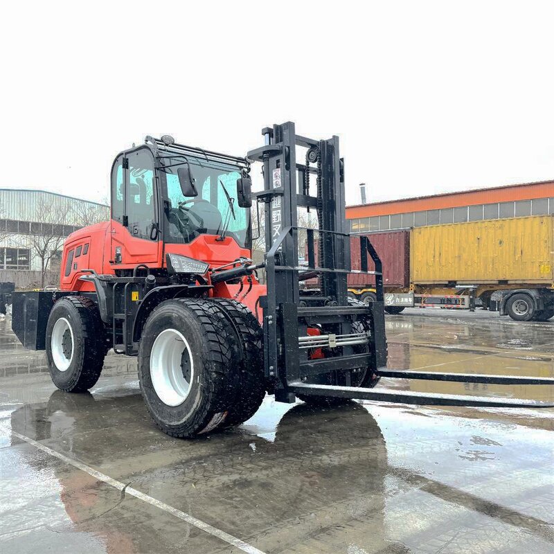 Off Road Forklift Manufacturer - 3-5 Ton 4x4 Diesel Small