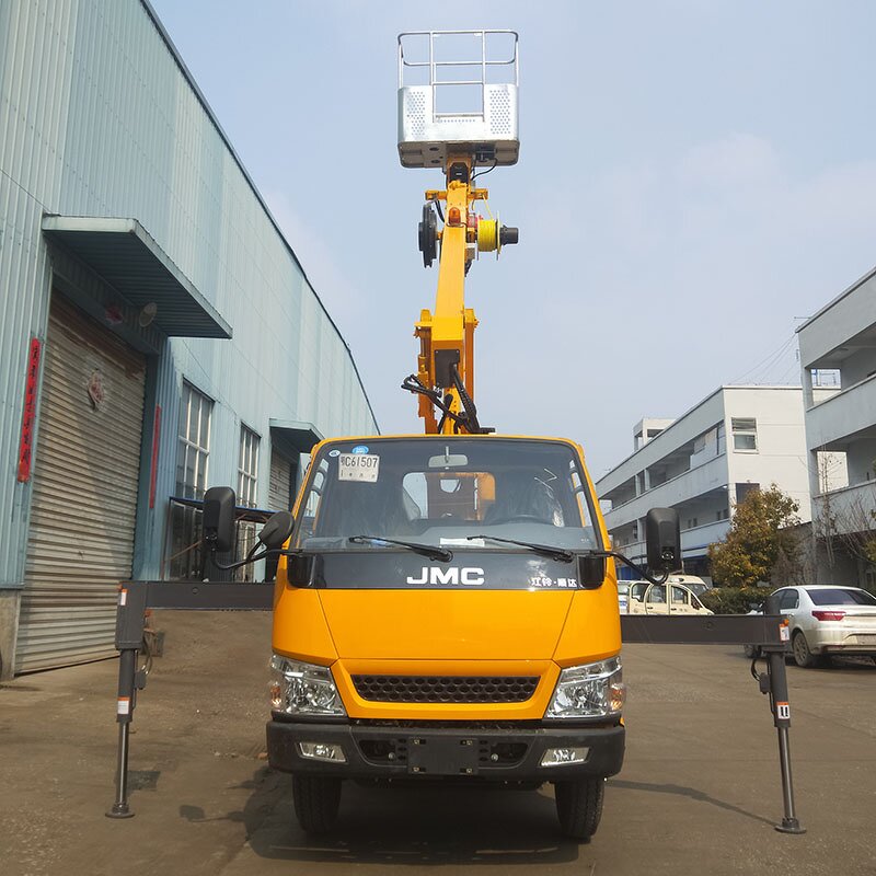 Advertising Installation Truck Supplier - 2020 New with Basket