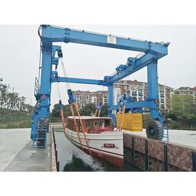 Malaysia Marine Boat Lift Supplier - 30-70t Vessel Movable