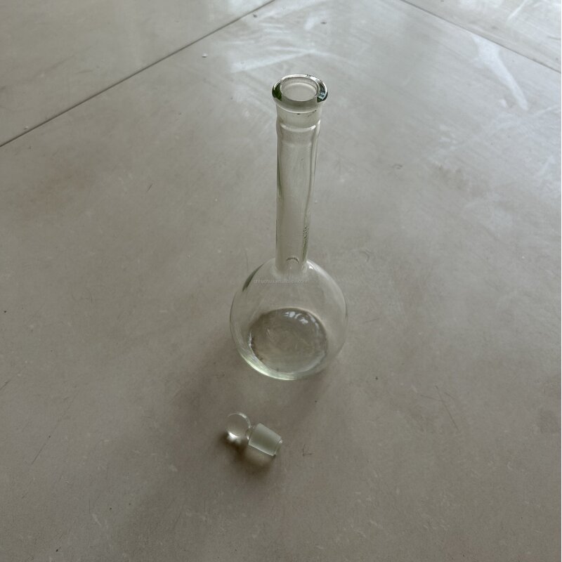 Volumetric Flask Manufacturer - OEM Glass Stopper Amber Printing