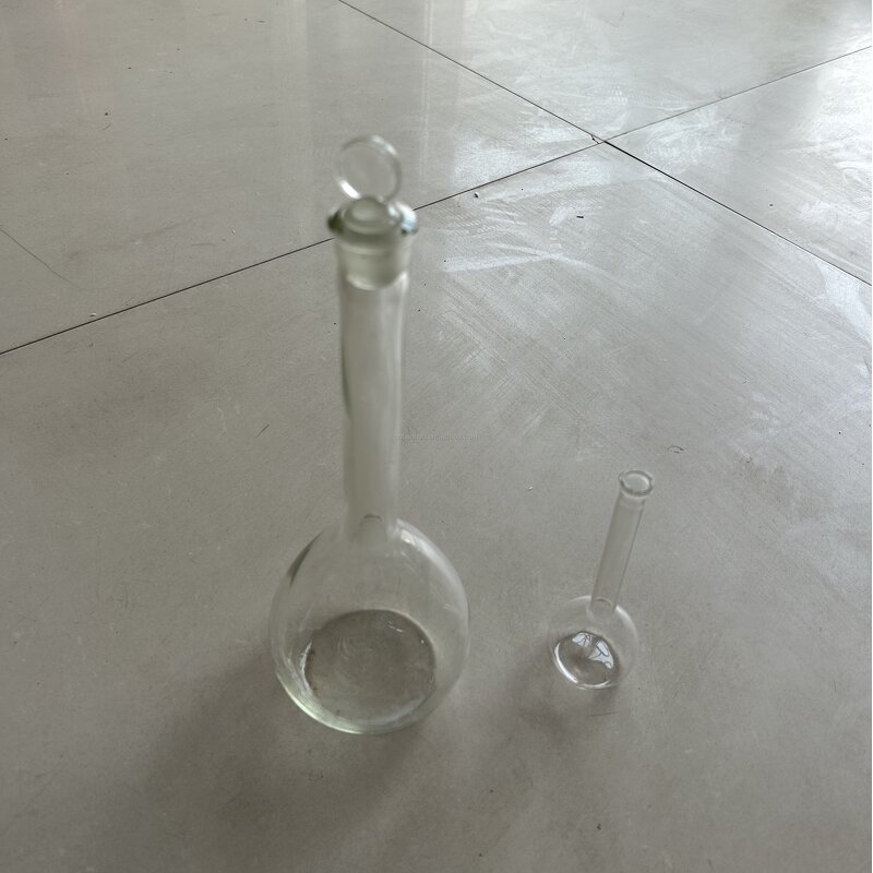 Volumetric Flask Manufacturer - OEM Glass Stopper Amber Printing