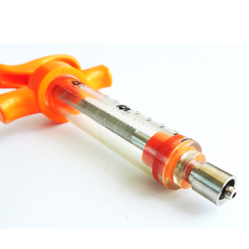 Animal Use Plastic Steel Veterinary Syringe Animal Injector 10ml 20ml for Cattle Sheep Pig Poultry