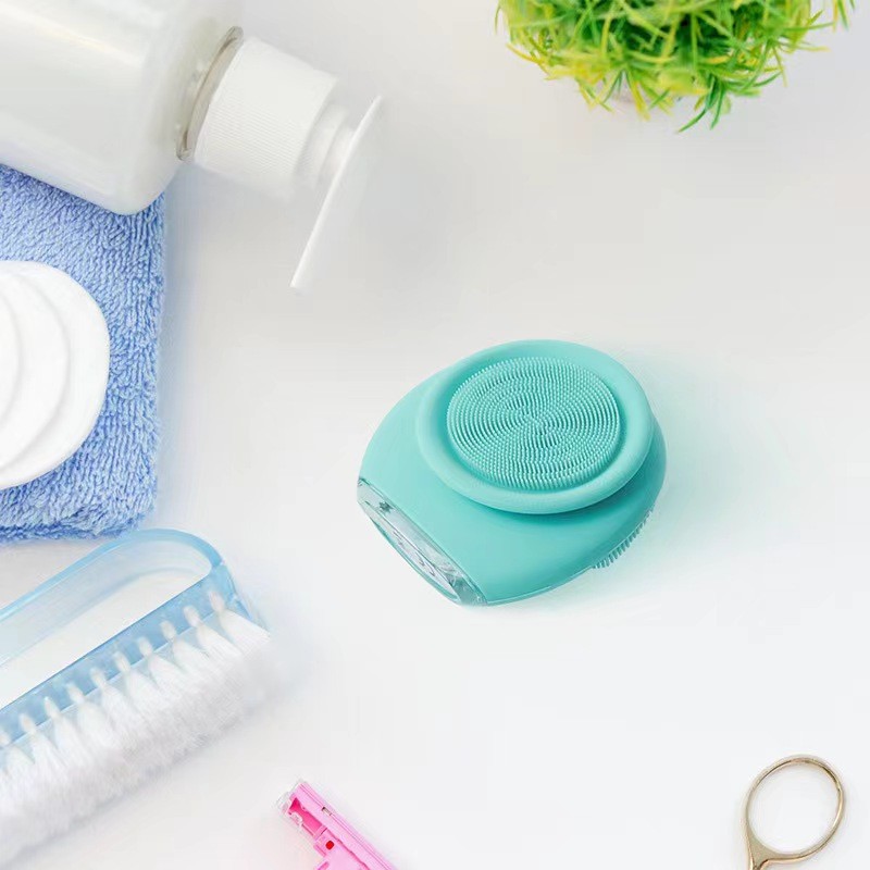 USB Rechargeable Cleaning Brush Cleaner Charging IPX7 Sonic Vibration Silicone Soft Facial Cleansing Brush