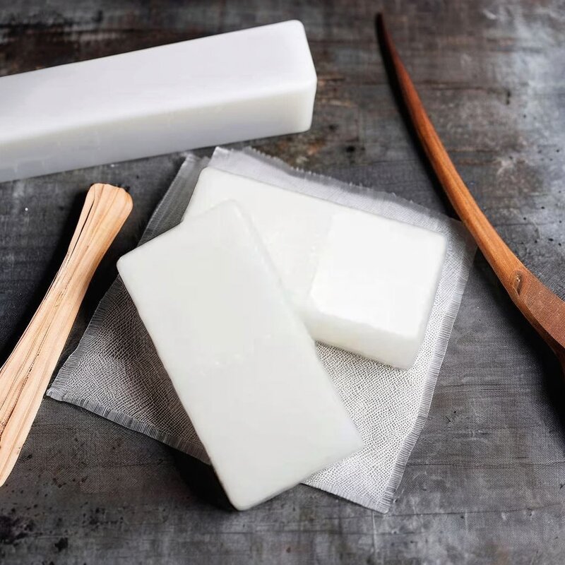 Paraffin Wax Supplier - Kunlun Semi Refined 54-56 &58-60