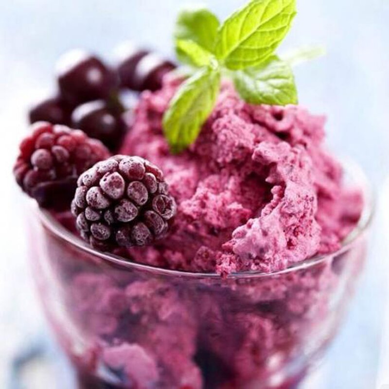 Blackberry Essence Manufacturer - Food Grade Juicy Berry Flavor for Beverage