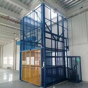 Freight Elevator Supplier - 2.5m Travel 1.5 Ton Factory Lift