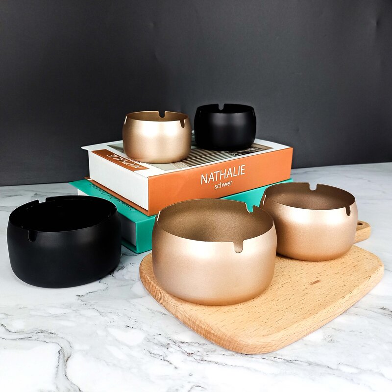 Car Ashtray Manufacturer - Custom Logo Windproof Stainless Steel Tray