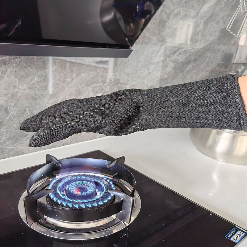 Oven Mitts Manufacturer - Black with Soft Quilted Cotton Lining Printed