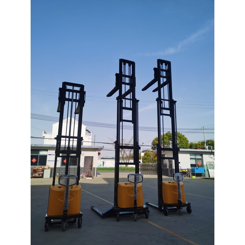 Electric Pallet Stacker Manufacturer - 1-2T Battery Semi Electric Stacker