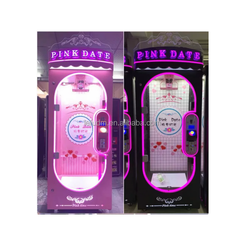 Claw Machine Manufacturer - PINK DATA Luxury Metal Acrylic Construction