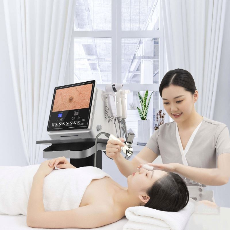 2025 New Multifunction Portable Skin Tester for Wrinkle Analysis Hair and Scalp Analyzer for Beauty Salons