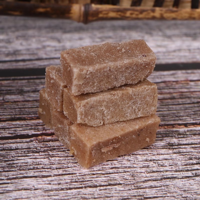 Factory Manufacture Various  Sourced Treats Portable Canned Hawthorn Strip Flavored Snacks