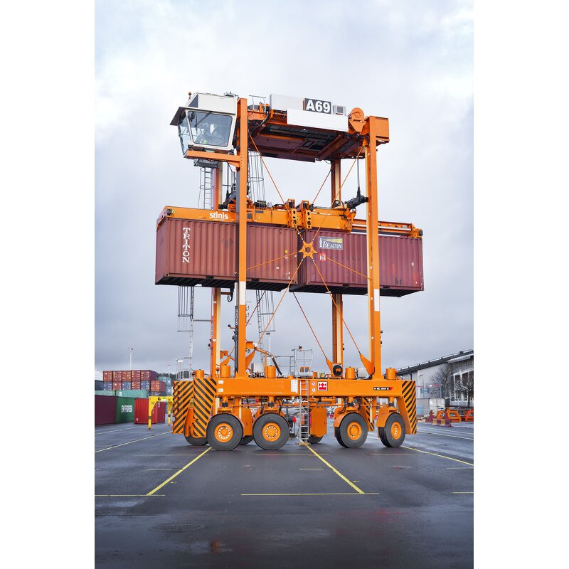 Straddle Carrier Crane Factory - 20-50 Ton Container Handling Custom