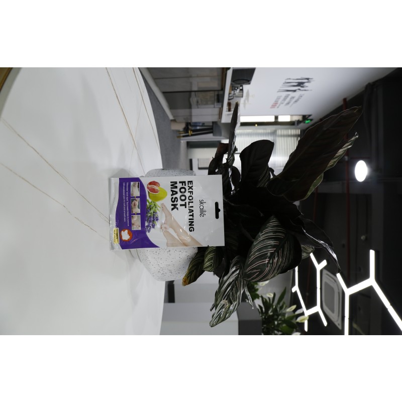 Foot Callus Remover Restore Skin Color No Pain Exfoliation Spa Peel Exfoliating Vegan Lavender Foot Care Peeling Mask for Feet