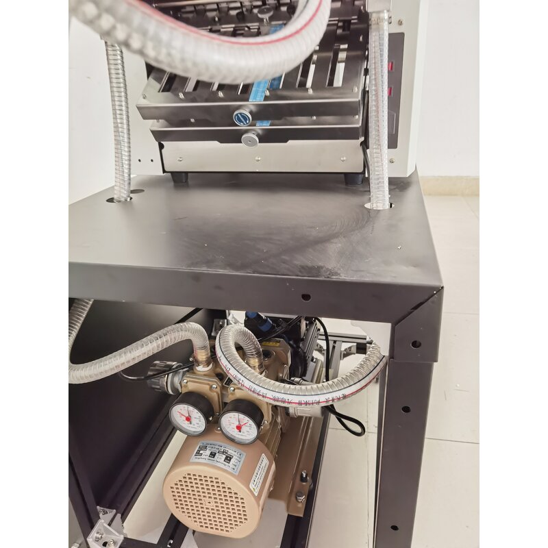 Paper Folder Machine Manufacturer - OEM/ODM WD-R302X High Speed Air Suction Feeding