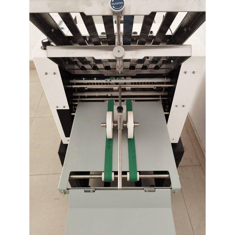 Paper Folder Machine Manufacturer - OEM/ODM WD-R302X High Speed Air Suction Feeding