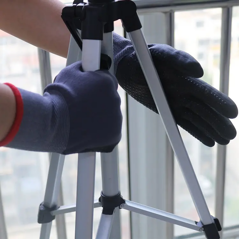 Hand Protective Gloves Manufacturer - 15G Nylon Spandex PVC Dotted