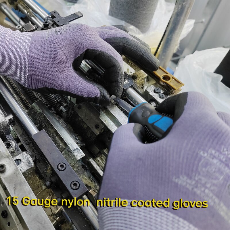 Protective Gloves Supplier - 15G Nylon Foam Nitrile Coated Anti-Slip