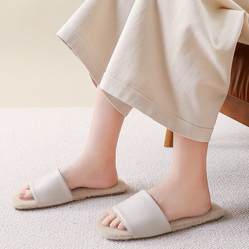 House Slippers Manufacturer - OEM/ODM 2025 New Winter Flat Sheepskin Cozy