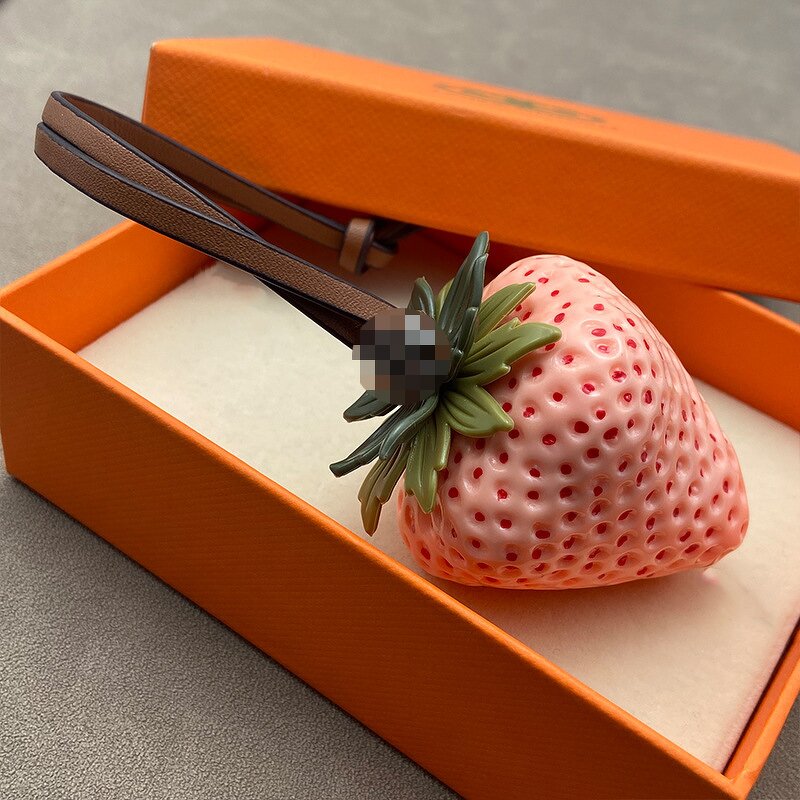 Bag Charms Manufacturer - OEM/ODM High Quality 3D Large Strawberry