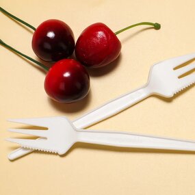 PLA Tableware Supplier - High Temperature Resistant Serrated Fork for Kids Party