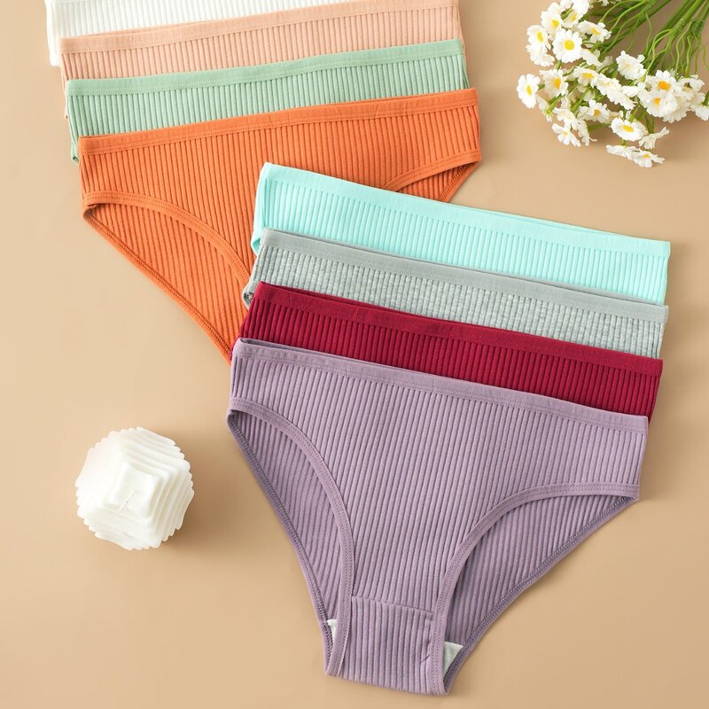 Women's Briefs Manufacturer - OEM Custom Minimalist Solid Seamless